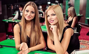 Chọn sảnh Baccarat và chơi
